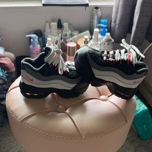 Nike Kids Black and Gray Sneakers with Pink Accents